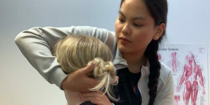 kantoorbaan en nekklachten patient heeft een kantoorbaan en last van nekklachten en komt bij de fysiotherapeut